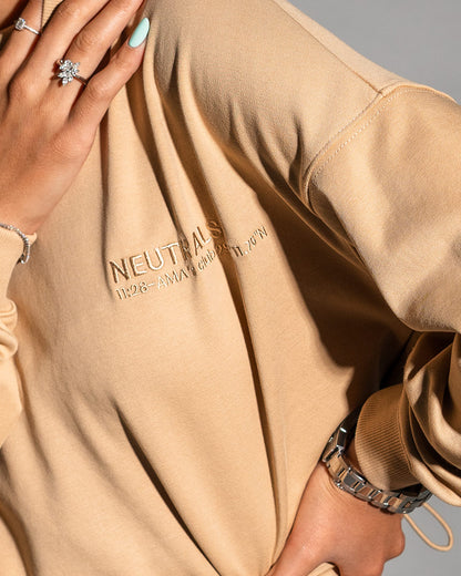 The Club's Semi-Cropped Sweatshirt Fawn